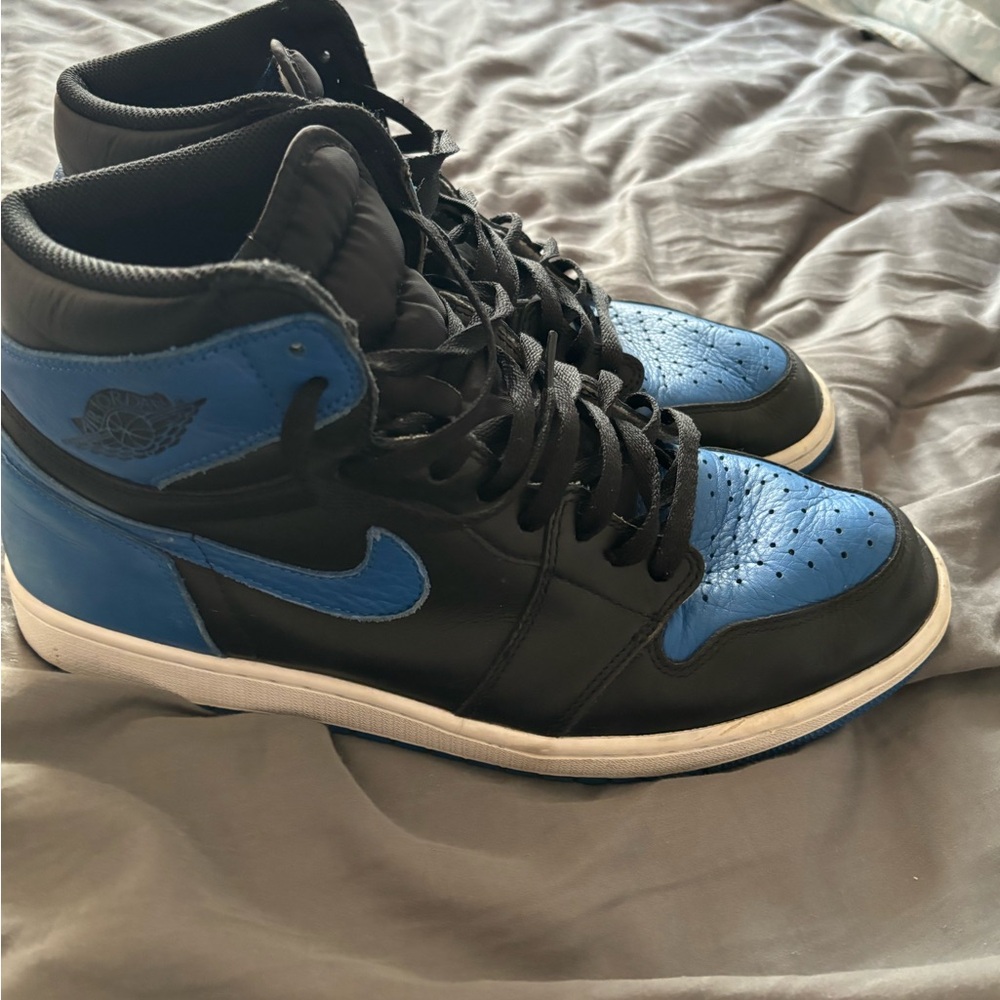 Jordan 1 OG retro Blue and Black